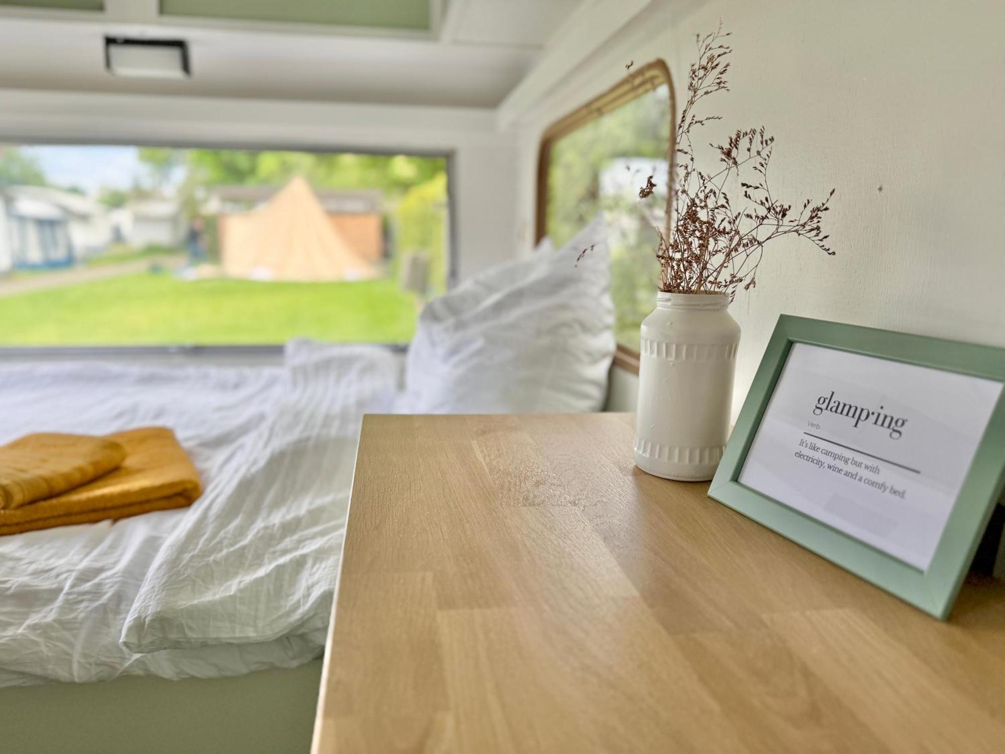 Strandbad Mit Herberge, & Glamping *