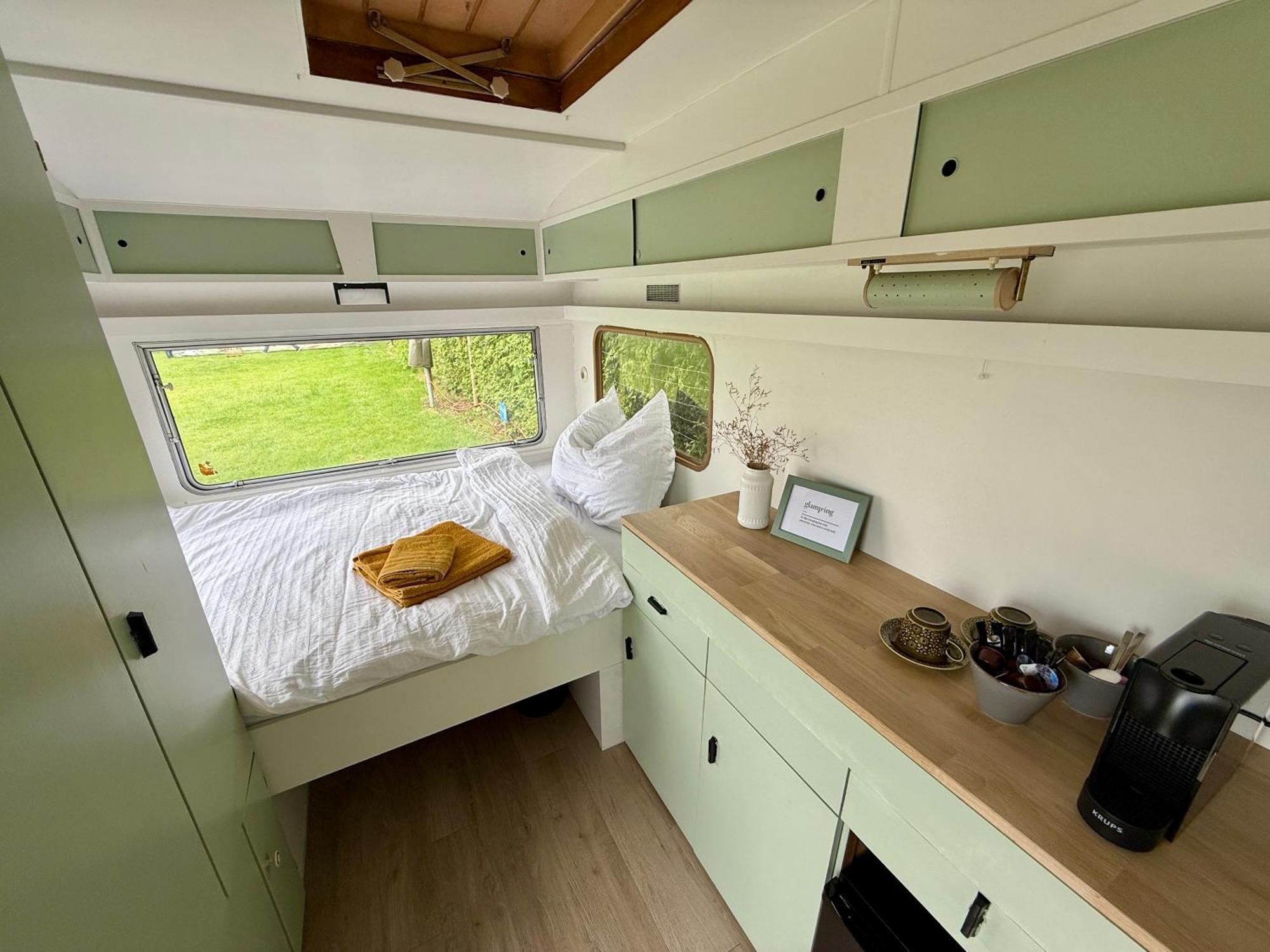Strandbad Mit Herberge, & Glamping Albergue Steckborn